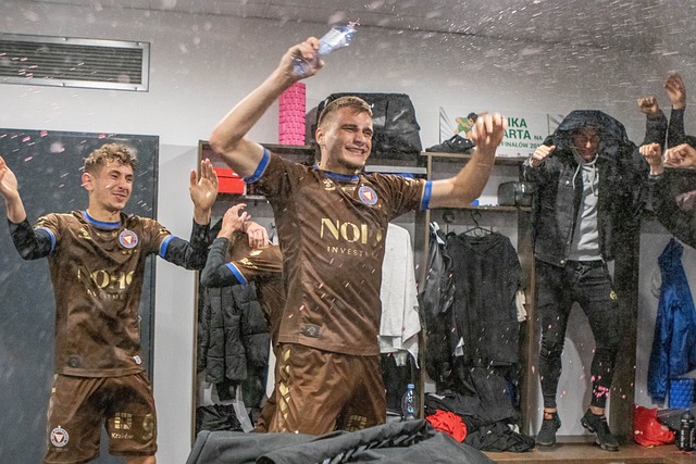 内马尔能否 内马尔能否